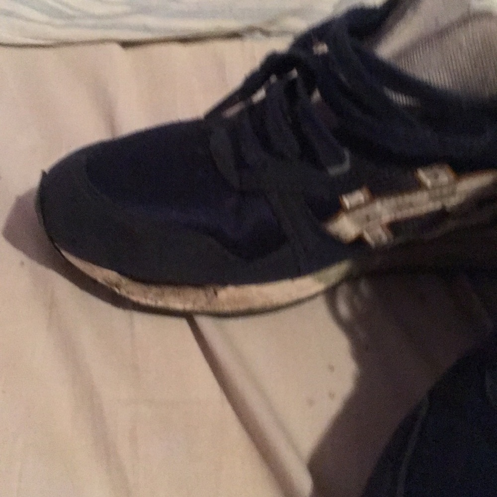 ASICS - Picture 4 of 4
